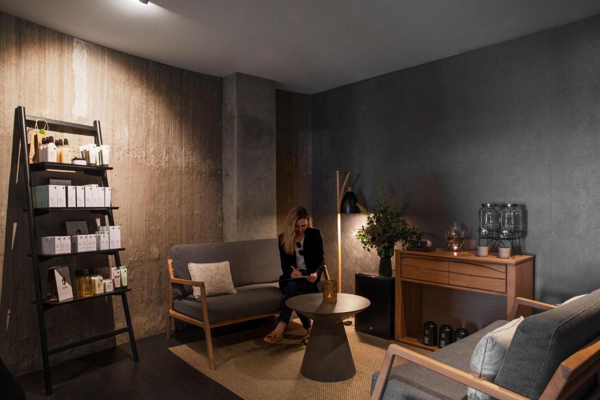 Peppers Silo Hotel Launceston Bagian luar foto The interior of the store